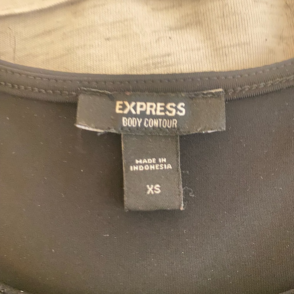 Express Body Contour - Picture 2 of 3